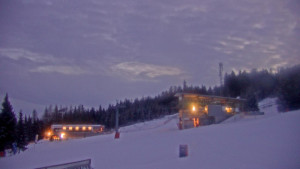 Stuhleck - Stuhleckbahn Bergstation - 30.1.2026 v 07:15 Stuhleck - Stuhleckbahn Bergstation - 30.1.2026 v 07:15