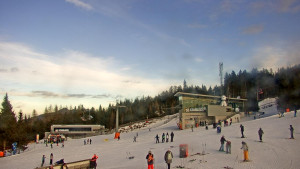 Stuhleck - Stuhleckbahn Bergstation - 6.2.2026 v 15:30 Stuhleck - Stuhleckbahn Bergstation - 6.2.2026 v 15:30