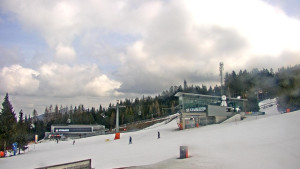 Stuhleck - Stuhleckbahn Bergstation - 12.3.2026 v 11:30 Stuhleck - Stuhleckbahn Bergstation - 12.3.2026 v 11:30