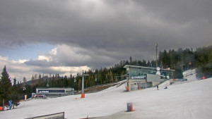 Stuhleck - Stuhleckbahn Bergstation - 12.3.2026 v 13:15 Stuhleck - Stuhleckbahn Bergstation - 12.3.2026 v 13:15