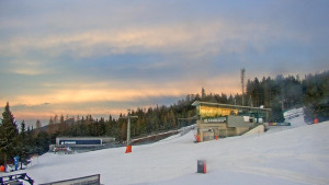 Stuhleck - Stuhleckbahn Bergstation - 16.3.2026 v 18:00 Stuhleck - Stuhleckbahn Bergstation - 16.3.2026 v 18:00