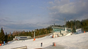 Stuhleck - Stuhleckbahn Bergstation - 24.3.2026 v 16:30 Stuhleck - Stuhleckbahn Bergstation - 24.3.2026 v 16:30