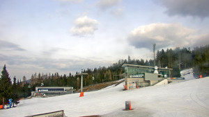 Stuhleck - Stuhleckbahn Bergstation - 24.3.2026 v 16:45 Stuhleck - Stuhleckbahn Bergstation - 24.3.2026 v 16:45