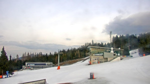 Stuhleck - Stuhleckbahn Bergstation - 24.3.2026 v 17:15 Stuhleck - Stuhleckbahn Bergstation - 24.3.2026 v 17:15