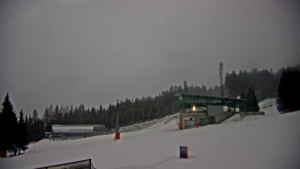Stuhleck - Stuhleckbahn Bergstation - 31.3.2026 v 07:00 Stuhleck - Stuhleckbahn Bergstation - 31.3.2026 v 07:00
