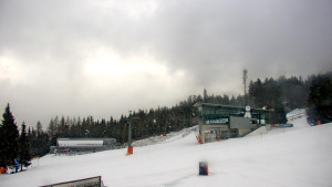 Stuhleck - Stuhleckbahn Bergstation - 31.3.2026 v 08:15 Stuhleck - Stuhleckbahn Bergstation - 31.3.2026 v 08:15