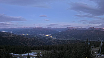 Snímek    30.10.2025 v 06:15