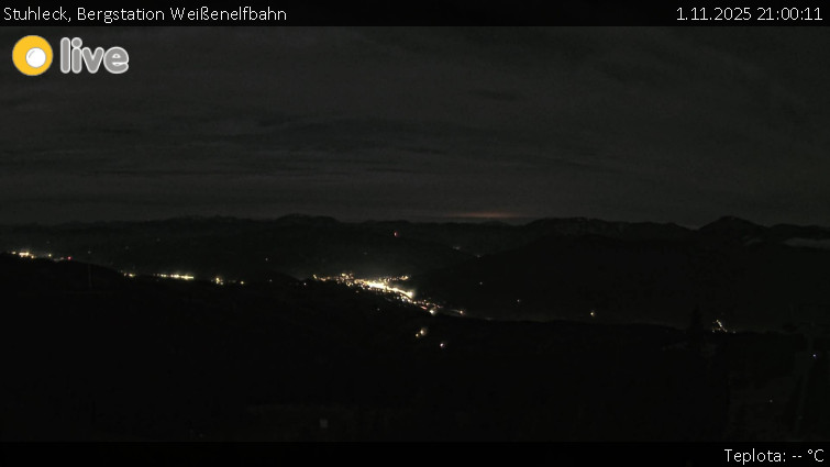 Stuhleck - Bergstation Weißenelfbahn - 1.11.2025 v 21:00 Stuhleck - Bergstation Weißenelfbahn - 1.11.2025 v 21:00