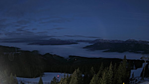 Stuhleck - Bergstation Weißenelfbahn - 18.12.2025 v 07:00 Stuhleck - Bergstation Weißenelfbahn - 18.12.2025 v 07:00