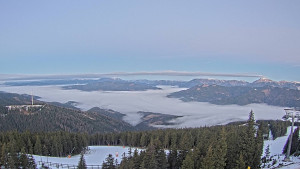 Stuhleck - Bergstation Weißenelfbahn - 18.12.2025 v 07:30 Stuhleck - Bergstation Weißenelfbahn - 18.12.2025 v 07:30