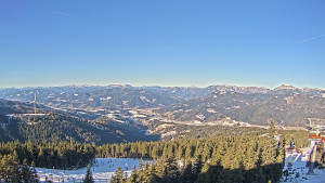 Stuhleck - Bergstation Weißenelfbahn - 29.12.2025 v 10:45 Stuhleck - Bergstation Weißenelfbahn - 29.12.2025 v 10:45