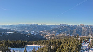 Stuhleck - Bergstation Weißenelfbahn - 29.12.2025 v 14:45 Stuhleck - Bergstation Weißenelfbahn - 29.12.2025 v 14:45