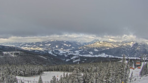 Stuhleck - Bergstation Weißenelfbahn - 10.1.2026 v 11:15 Stuhleck - Bergstation Weißenelfbahn - 10.1.2026 v 11:15