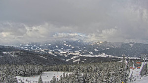 Stuhleck - Bergstation Weißenelfbahn - 10.1.2026 v 12:15 Stuhleck - Bergstation Weißenelfbahn - 10.1.2026 v 12:15