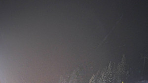 Stuhleck - Bergstation Weißenelfbahn - 10.1.2026 v 17:30 Stuhleck - Bergstation Weißenelfbahn - 10.1.2026 v 17:30