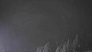 Stuhleck - Bergstation Weißenelfbahn - 10.1.2026 v 21:00 Stuhleck - Bergstation Weißenelfbahn - 10.1.2026 v 21:00