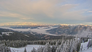 Stuhleck - Bergstation Weißenelfbahn - 12.2.2026 v 07:30 Stuhleck - Bergstation Weißenelfbahn - 12.2.2026 v 07:30