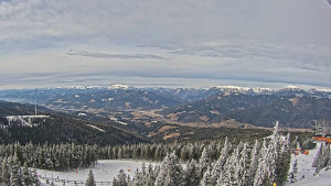 Stuhleck - Bergstation Weißenelfbahn - 12.2.2026 v 12:15 Stuhleck - Bergstation Weißenelfbahn - 12.2.2026 v 12:15