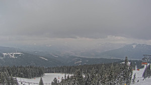 Stuhleck - Bergstation Weißenelfbahn - 29.3.2026 v 11:45 Stuhleck - Bergstation Weißenelfbahn - 29.3.2026 v 11:45
