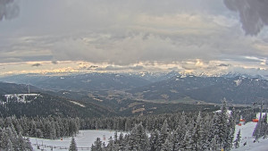 Stuhleck - Bergstation Weißenelfbahn - 30.3.2026 v 08:00 Stuhleck - Bergstation Weißenelfbahn - 30.3.2026 v 08:00
