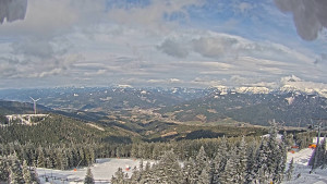 Stuhleck - Bergstation Weißenelfbahn - 30.3.2026 v 09:45 Stuhleck - Bergstation Weißenelfbahn - 30.3.2026 v 09:45