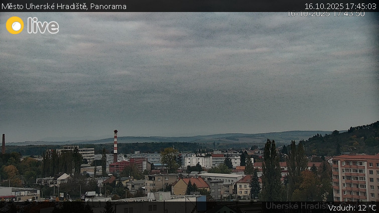 Město Uherské Hradiště - Panorama - 16.10.2025 v 17:45 Město Uherské Hradiště - Panorama - 16.10.2025 v 17:45
