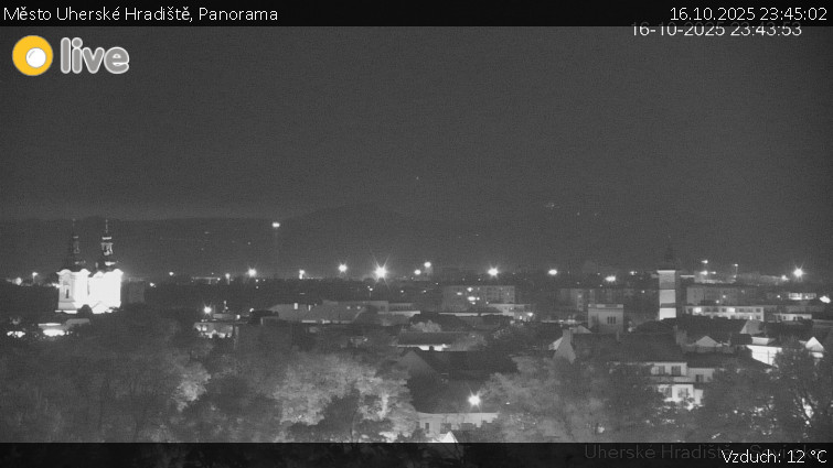 Město Uherské Hradiště - Panorama - 16.10.2025 v 23:45 Město Uherské Hradiště - Panorama - 16.10.2025 v 23:45
