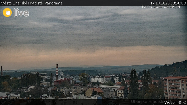 Město Uherské Hradiště - Panorama - 17.10.2025 v 08:30 Město Uherské Hradiště - Panorama - 17.10.2025 v 08:30