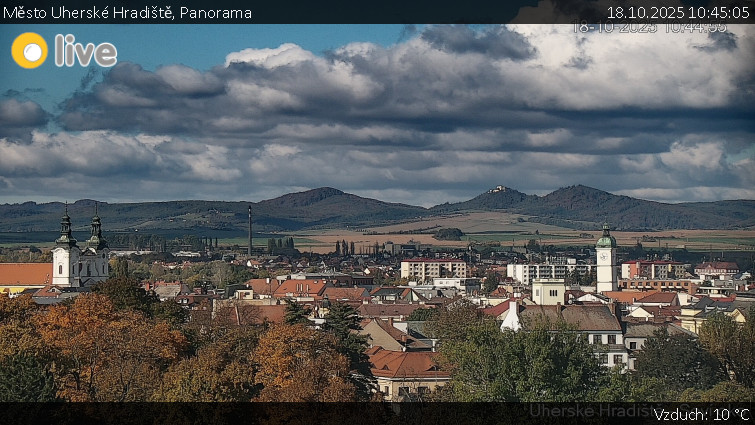 Město Uherské Hradiště - Panorama - 18.10.2025 v 10:45 Město Uherské Hradiště - Panorama - 18.10.2025 v 10:45