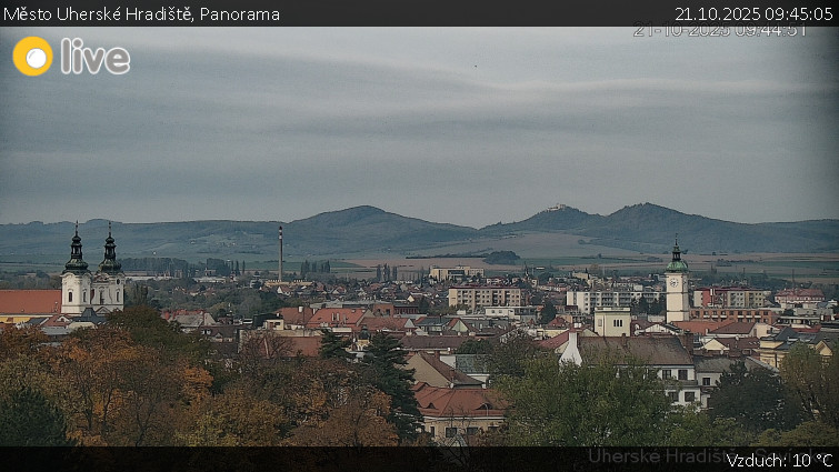 Město Uherské Hradiště - Panorama - 21.10.2025 v 09:45 Město Uherské Hradiště - Panorama - 21.10.2025 v 09:45