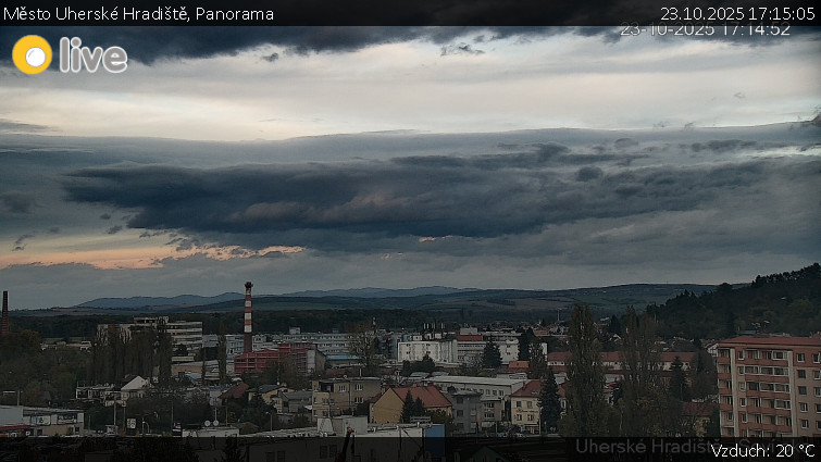 Město Uherské Hradiště - Panorama - 23.10.2025 v 17:15 Město Uherské Hradiště - Panorama - 23.10.2025 v 17:15