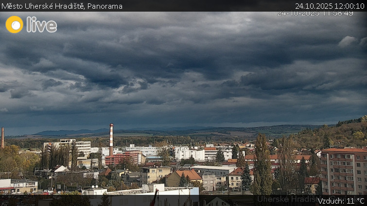 Město Uherské Hradiště - Panorama - 24.10.2025 v 12:00 Město Uherské Hradiště - Panorama - 24.10.2025 v 12:00