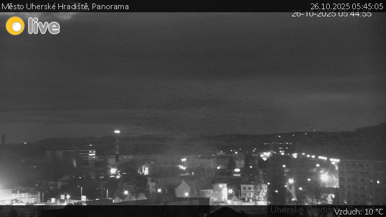 Město Uherské Hradiště - Panorama - 26.10.2025 v 05:45 Město Uherské Hradiště - Panorama - 26.10.2025 v 05:45
