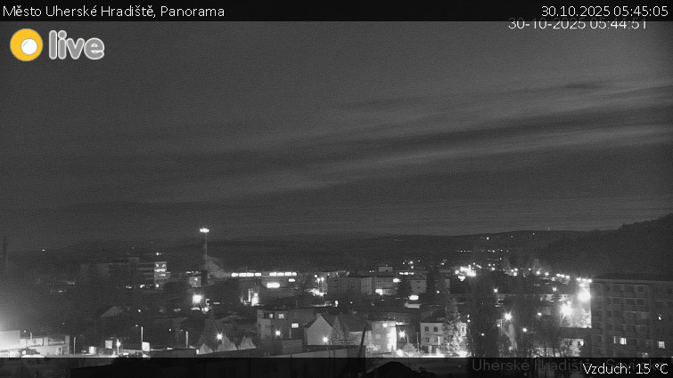 Město Uherské Hradiště - Panorama - 30.10.2025 v 05:45 Město Uherské Hradiště - Panorama - 30.10.2025 v 05:45