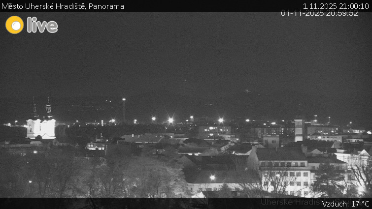 Město Uherské Hradiště - Panorama - 1.11.2025 v 21:00 Město Uherské Hradiště - Panorama - 1.11.2025 v 21:00