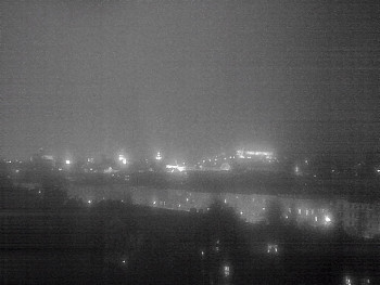 Snímek    2.11.2025 v 23:00