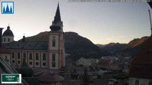 Městečko Mariazell - Basilika - 20.12.2025 v 08:15 Městečko Mariazell - Basilika - 20.12.2025 v 08:15