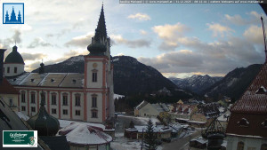 Městečko Mariazell - Basilika - 31.12.2025 v 08:15 Městečko Mariazell - Basilika - 31.12.2025 v 08:15