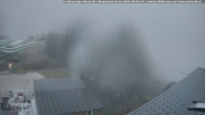 Městečko Mariazell - Mariazeller Bürgeralpe - Berggasthof - 3.11.2025 v 06:45 Městečko Mariazell - Mariazeller Bürgeralpe - Berggasthof - 3.11.2025 v 06:45