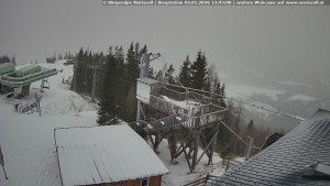 Městečko Mariazell - Mariazeller Bürgeralpe - Berggasthof - 2.1.2026 v 13:45 Městečko Mariazell - Mariazeller Bürgeralpe - Berggasthof - 2.1.2026 v 13:45