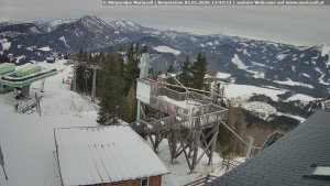 Městečko Mariazell - Mariazeller Bürgeralpe - Berggasthof - 5.1.2026 v 12:45 Městečko Mariazell - Mariazeller Bürgeralpe - Berggasthof - 5.1.2026 v 12:45