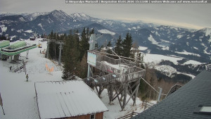 Městečko Mariazell - Mariazeller Bürgeralpe - Berggasthof - 5.1.2026 v 15:15 Městečko Mariazell - Mariazeller Bürgeralpe - Berggasthof - 5.1.2026 v 15:15