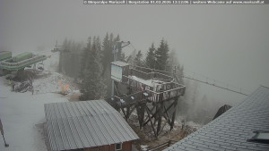 Městečko Mariazell - Mariazeller Bürgeralpe - Berggasthof - 1.2.2026 v 13:15 Městečko Mariazell - Mariazeller Bürgeralpe - Berggasthof - 1.2.2026 v 13:15