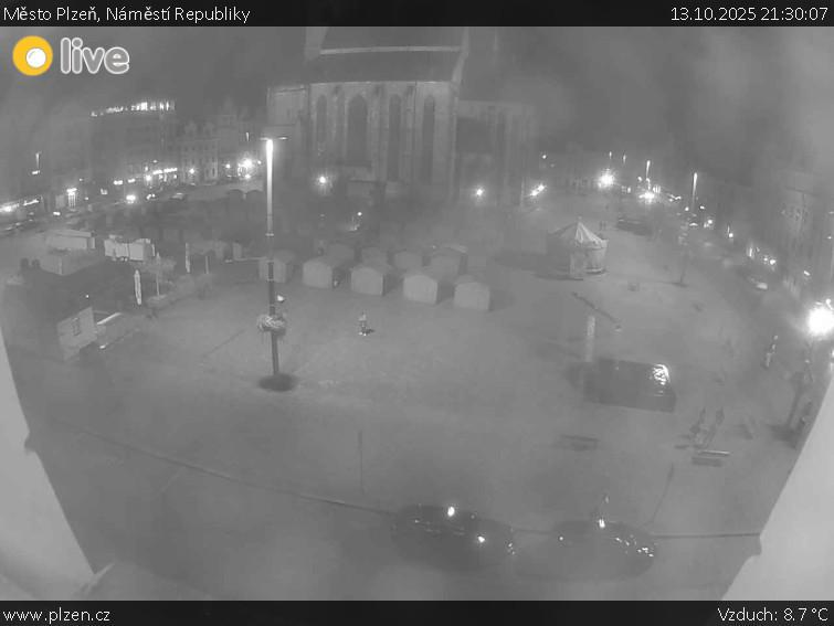 Město Plzeň - Náměstí Republiky - 13.10.2025 v 21:30 Město Plzeň - Náměstí Republiky - 13.10.2025 v 21:30