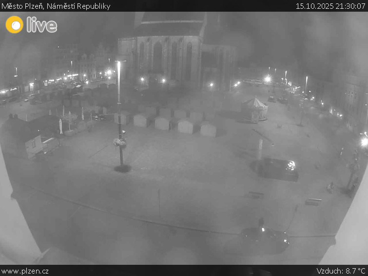 Město Plzeň - Náměstí Republiky - 15.10.2025 v 21:30 Město Plzeň - Náměstí Republiky - 15.10.2025 v 21:30