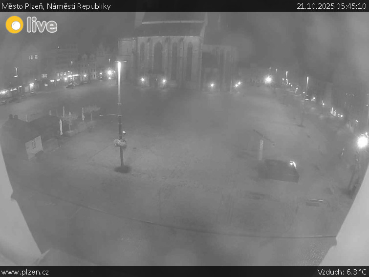 Město Plzeň - Náměstí Republiky - 21.10.2025 v 05:45 Město Plzeň - Náměstí Republiky - 21.10.2025 v 05:45