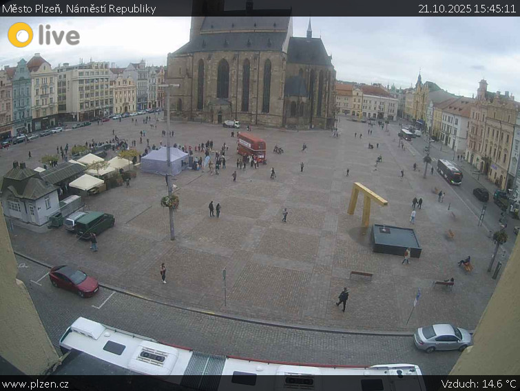 Město Plzeň - Náměstí Republiky - 21.10.2025 v 15:45 Město Plzeň - Náměstí Republiky - 21.10.2025 v 15:45