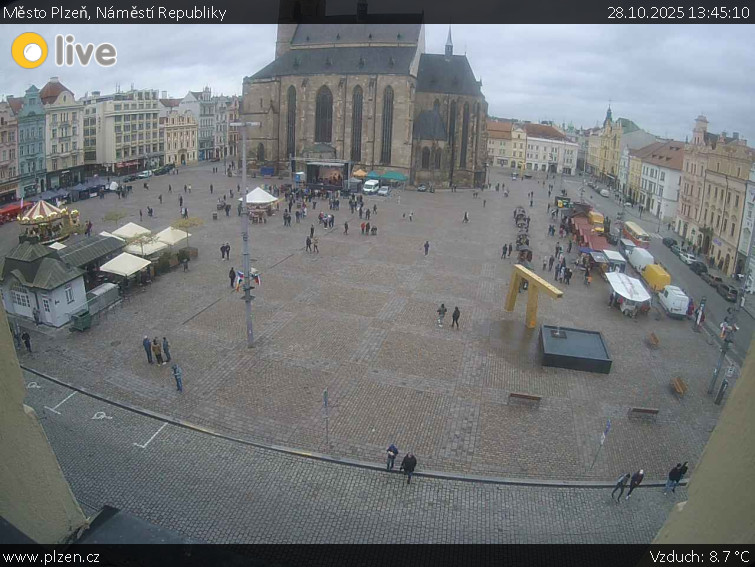 Město Plzeň - Náměstí Republiky - 28.10.2025 v 13:45 Město Plzeň - Náměstí Republiky - 28.10.2025 v 13:45