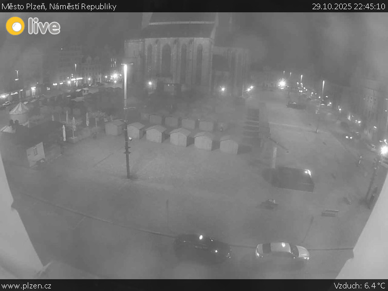 Město Plzeň - Náměstí Republiky - 29.10.2025 v 22:45 Město Plzeň - Náměstí Republiky - 29.10.2025 v 22:45