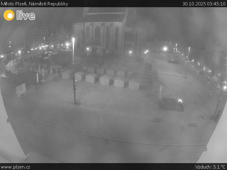Město Plzeň - Náměstí Republiky - 30.10.2025 v 03:45 Město Plzeň - Náměstí Republiky - 30.10.2025 v 03:45